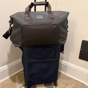 TUMI Gray and Brown Men's Alpha Collection Travel Bag NWT